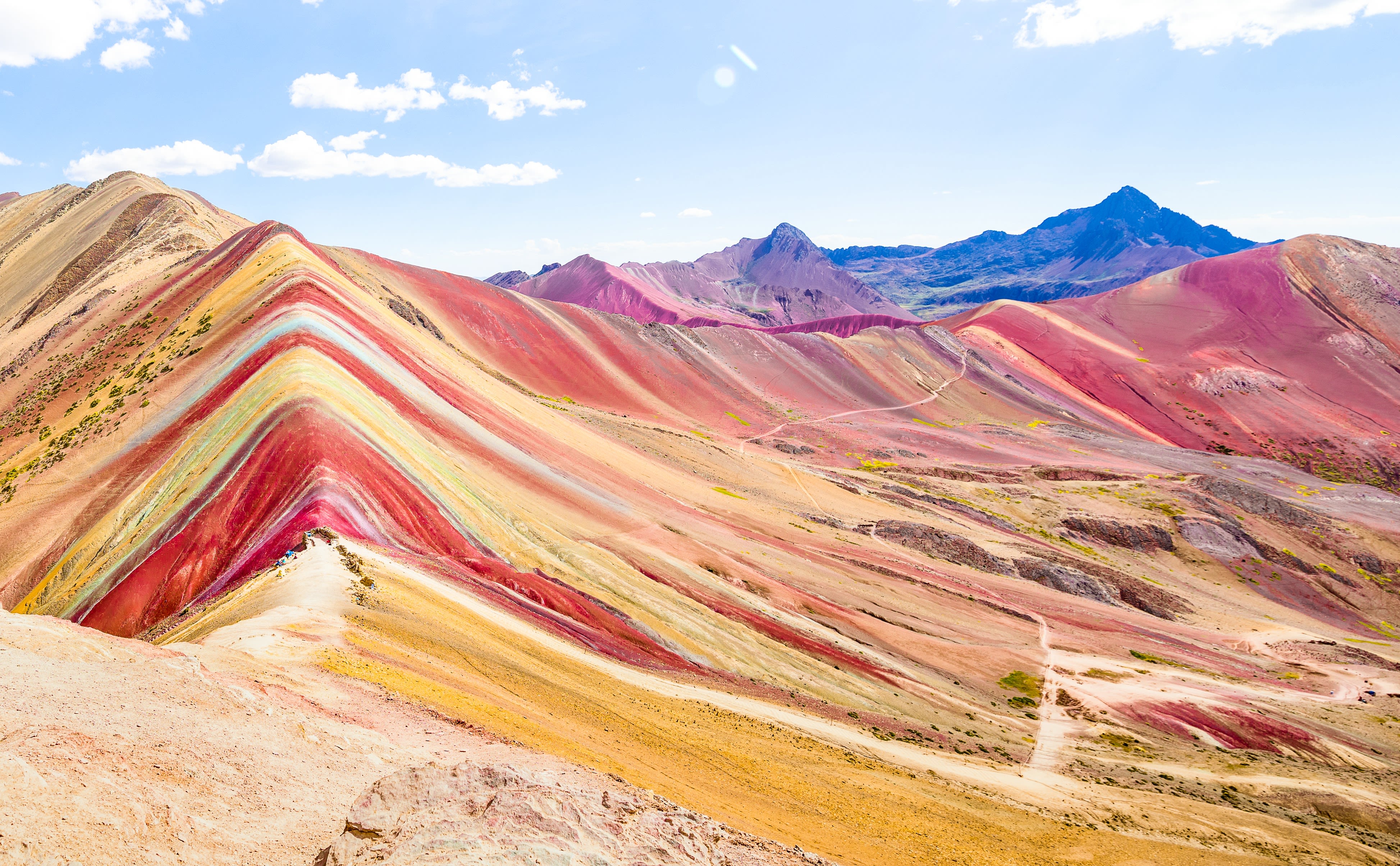 What ‘Rainbow Mountain’ in Peru actually seems like