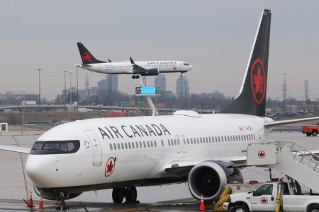 Air Canada revenue misses estimates, weighed by 737 MAX grounding
