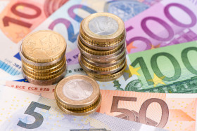 Euro Trades Sideways on Combined US GDP and Upbeat German CPI — Foreign exchange Information