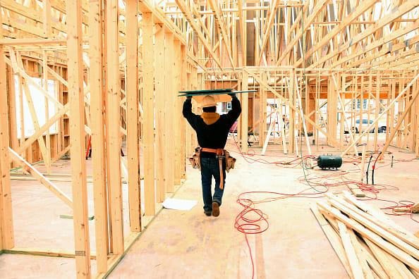 The pullback in homebuilder shares is an opportunity to ‘pounce’