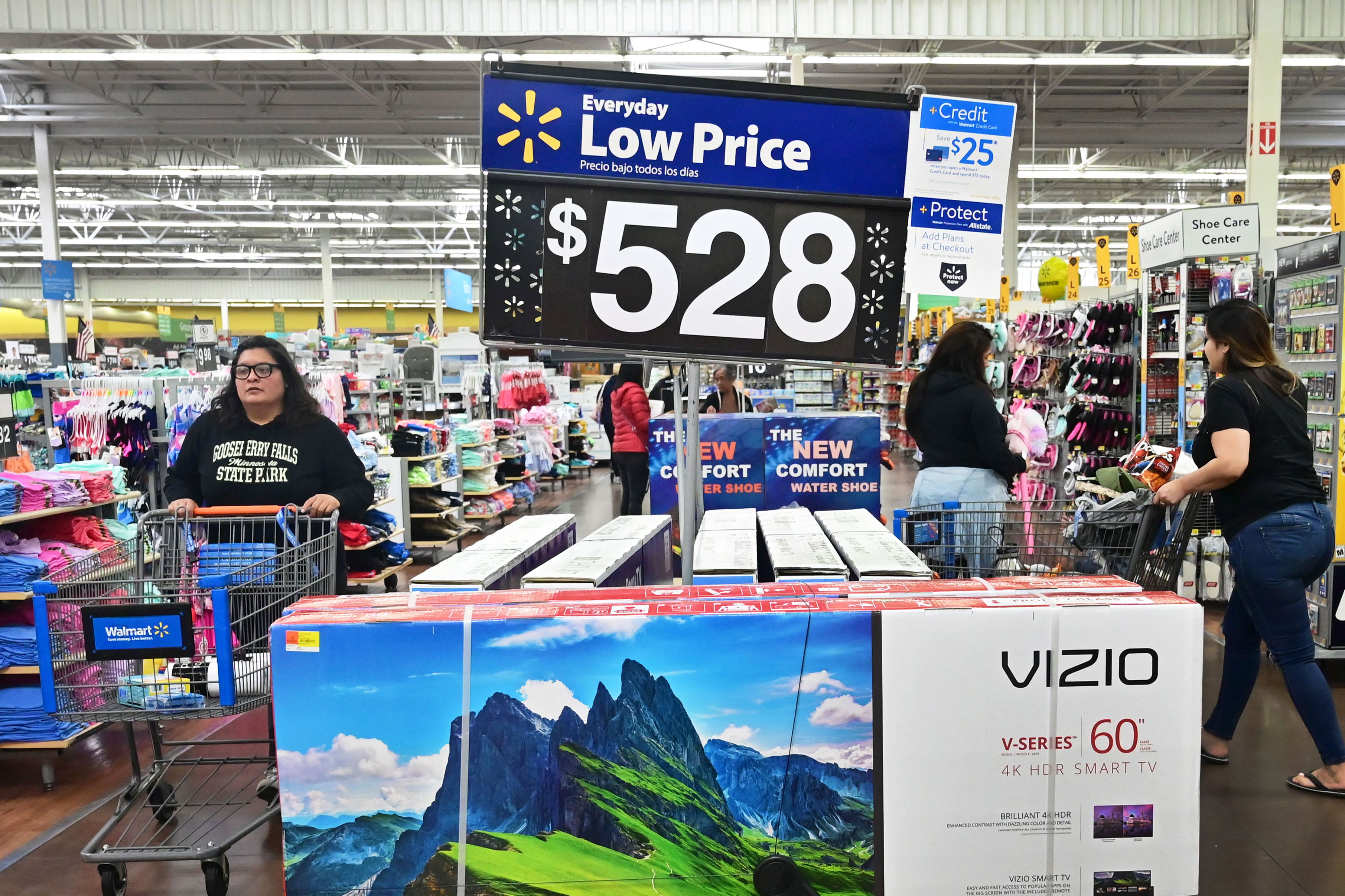 That is Walmart’s ‘Achilles heel,’ professional says forward of Q3 earnings