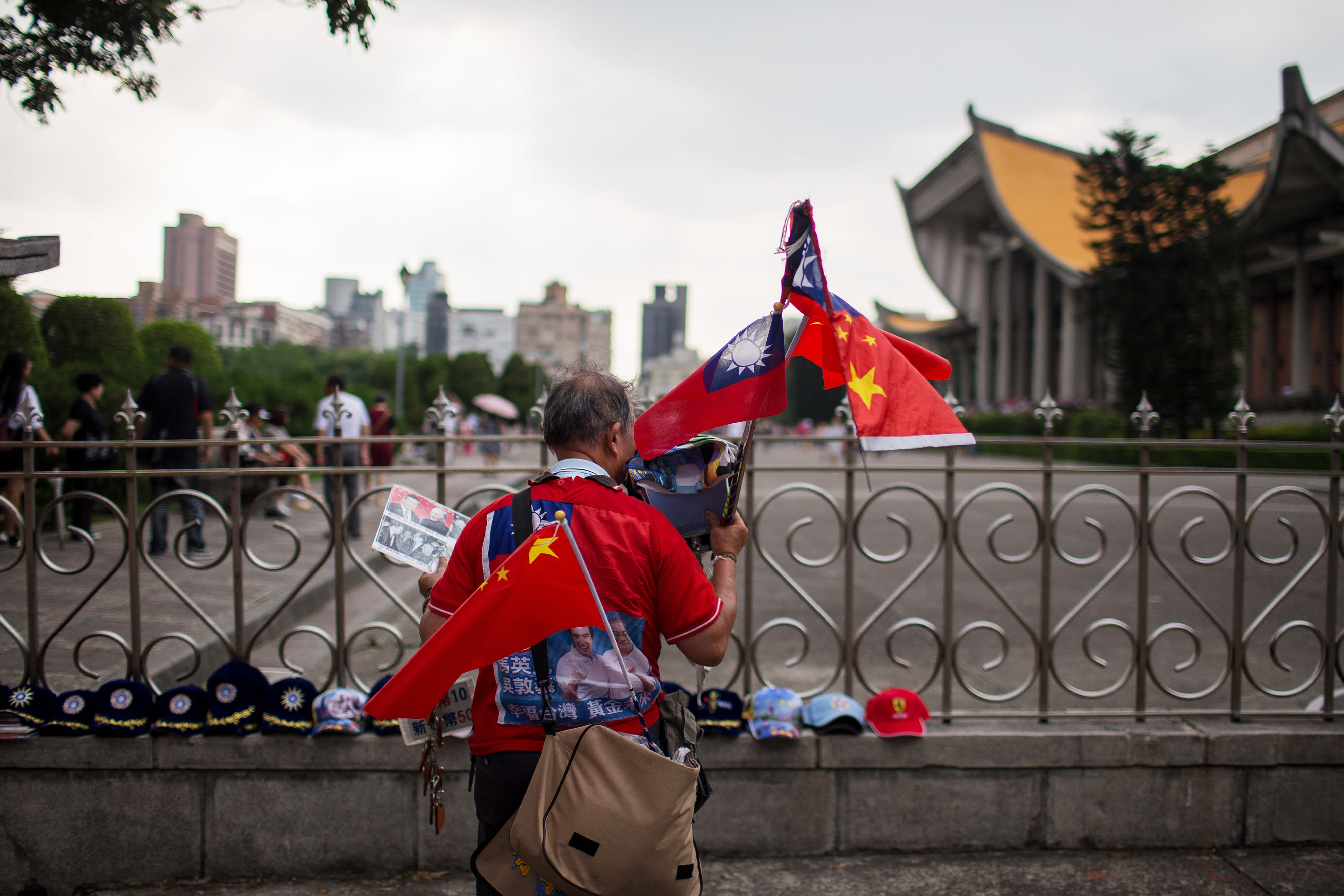 Resilient economic system amid US-China warfare helps Tsai