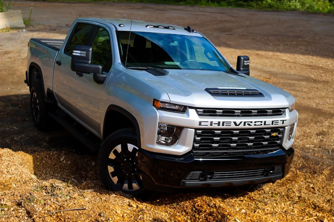 2020 Chevy Silverado HD is respectable, however Ford and Ram have it beat, overview