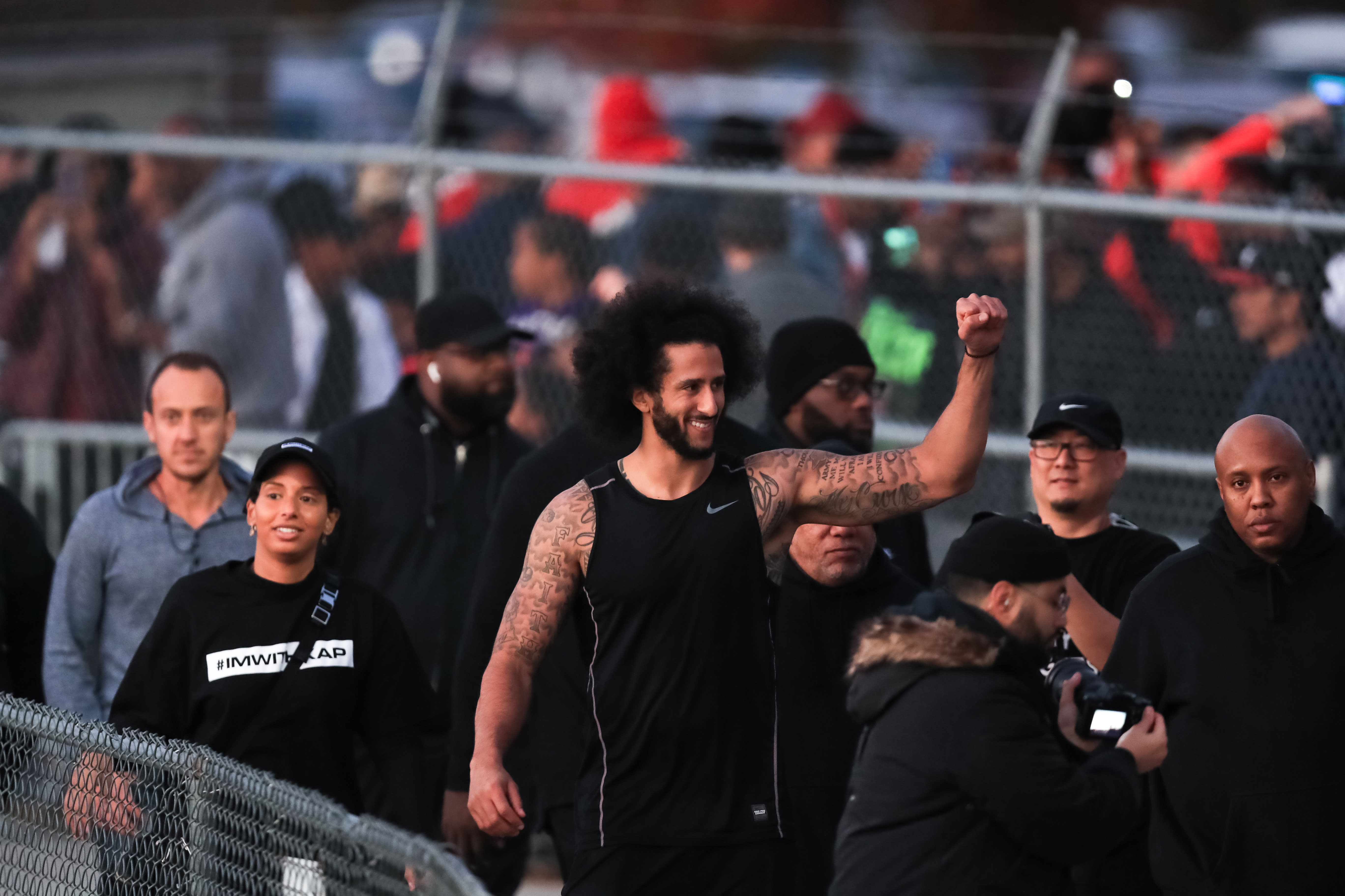 Colin Kaepernick holds his personal exercise, and NFL calls him a no-show