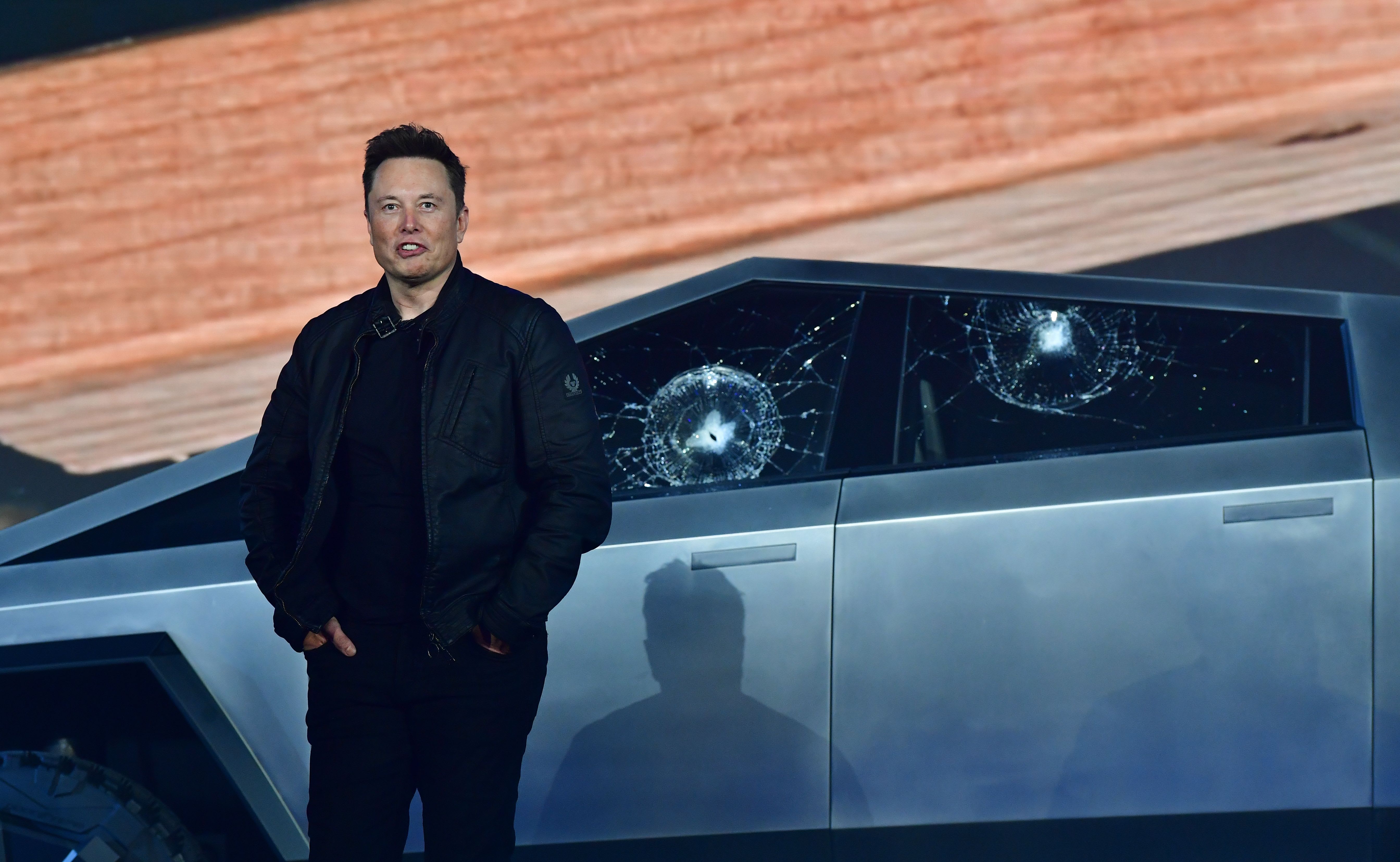 Wall Road on Tesla’s new pickup: ‘Cybertruck seems bizarre’