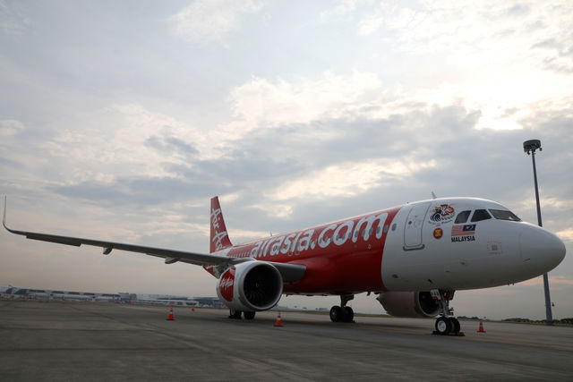 AirAsia to promote tickets on different airways as a part of on-line push