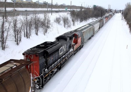 Hundreds of Canadian Nationwide Railway employees go on strike