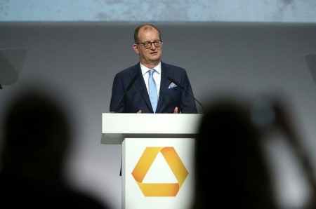 Commerzbank CEO requires multilateralism, decries “Nation first” method