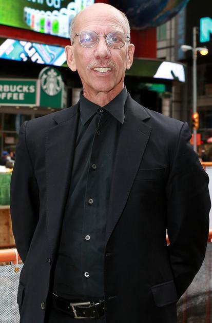 Robert F.X. Sillerman lifeless at 71; Hinsdale man founding father of SFX Leisure | Enterprise