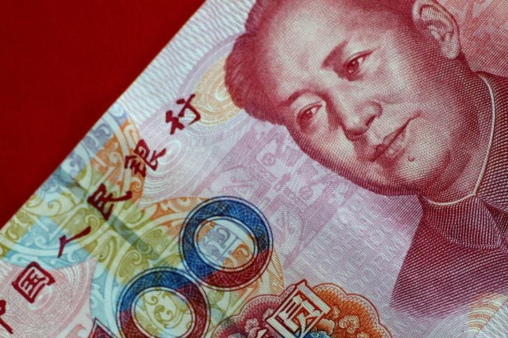 Yuan Inches Up as PBOC Cuts Key Liquidity Fee By Investing.com