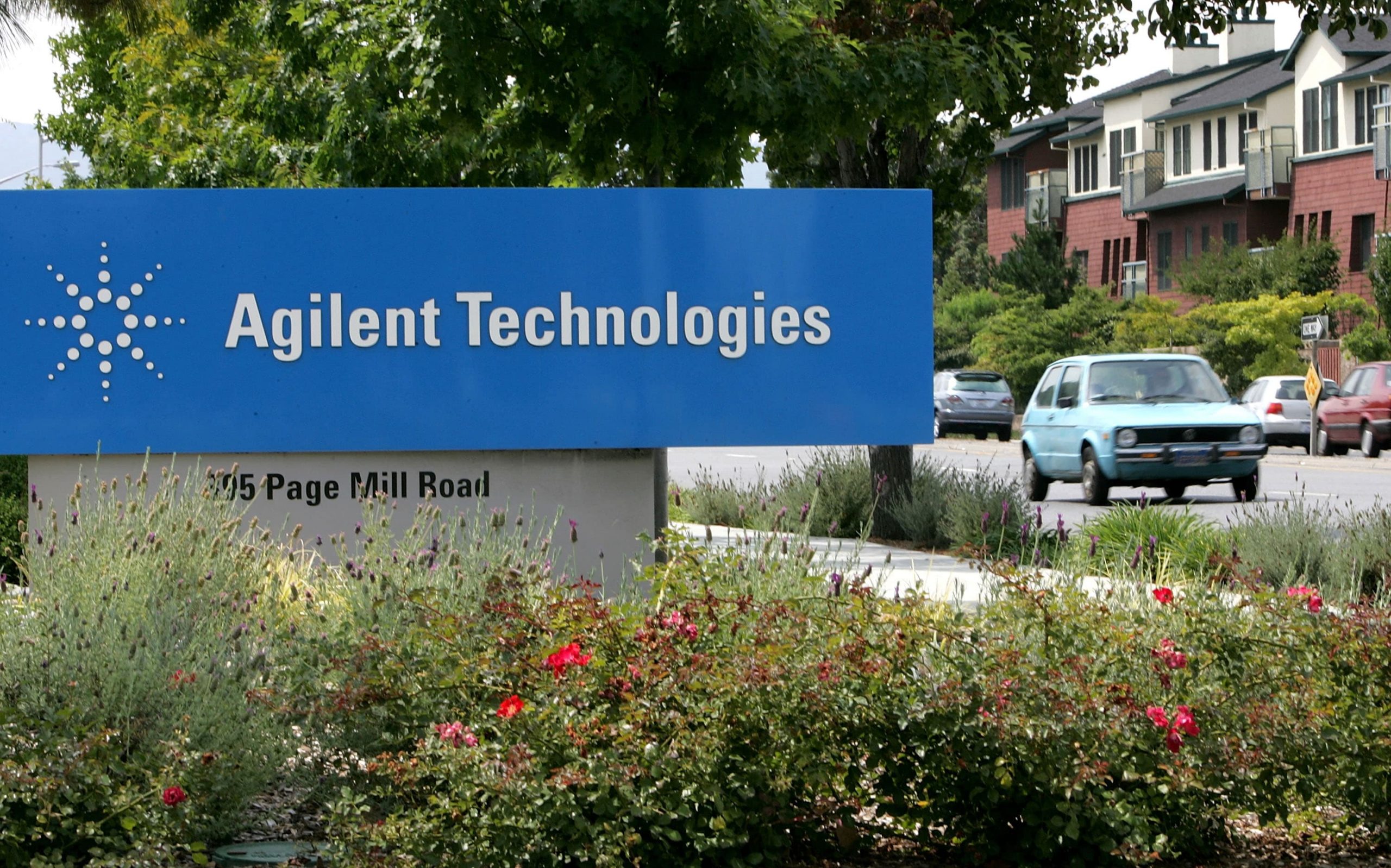 Agilent shares rise after Invoice Ackman stake revealed