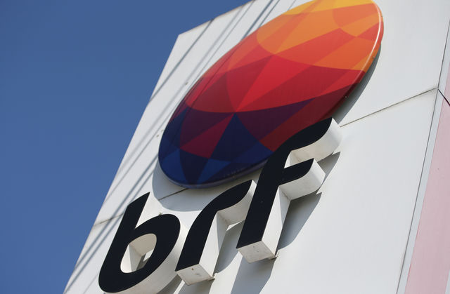 EXCLUSIVE-Brazil prosecutors cost 11 in prison probe concentrating on BRF