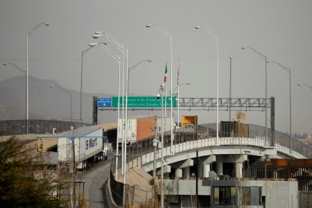 Mexican Senate approves adjustments to North American commerce deal