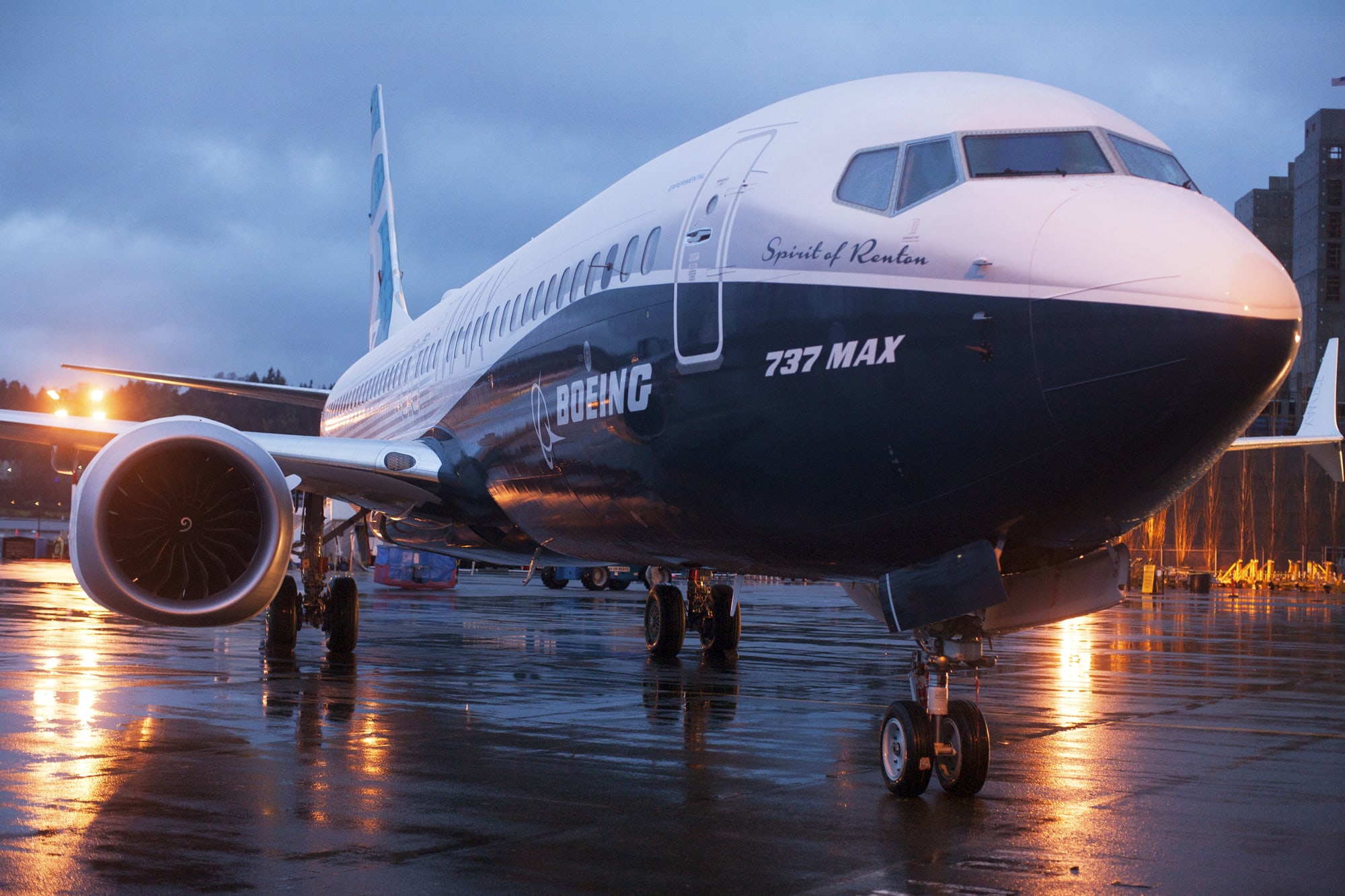 Boeing messages reveal efforts to control regulators of 737 Max