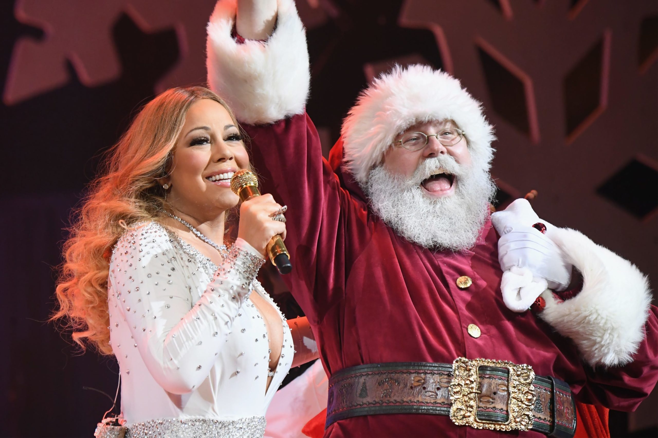 Mariah Carey’s Twitter account hacked on New Yr’s Eve