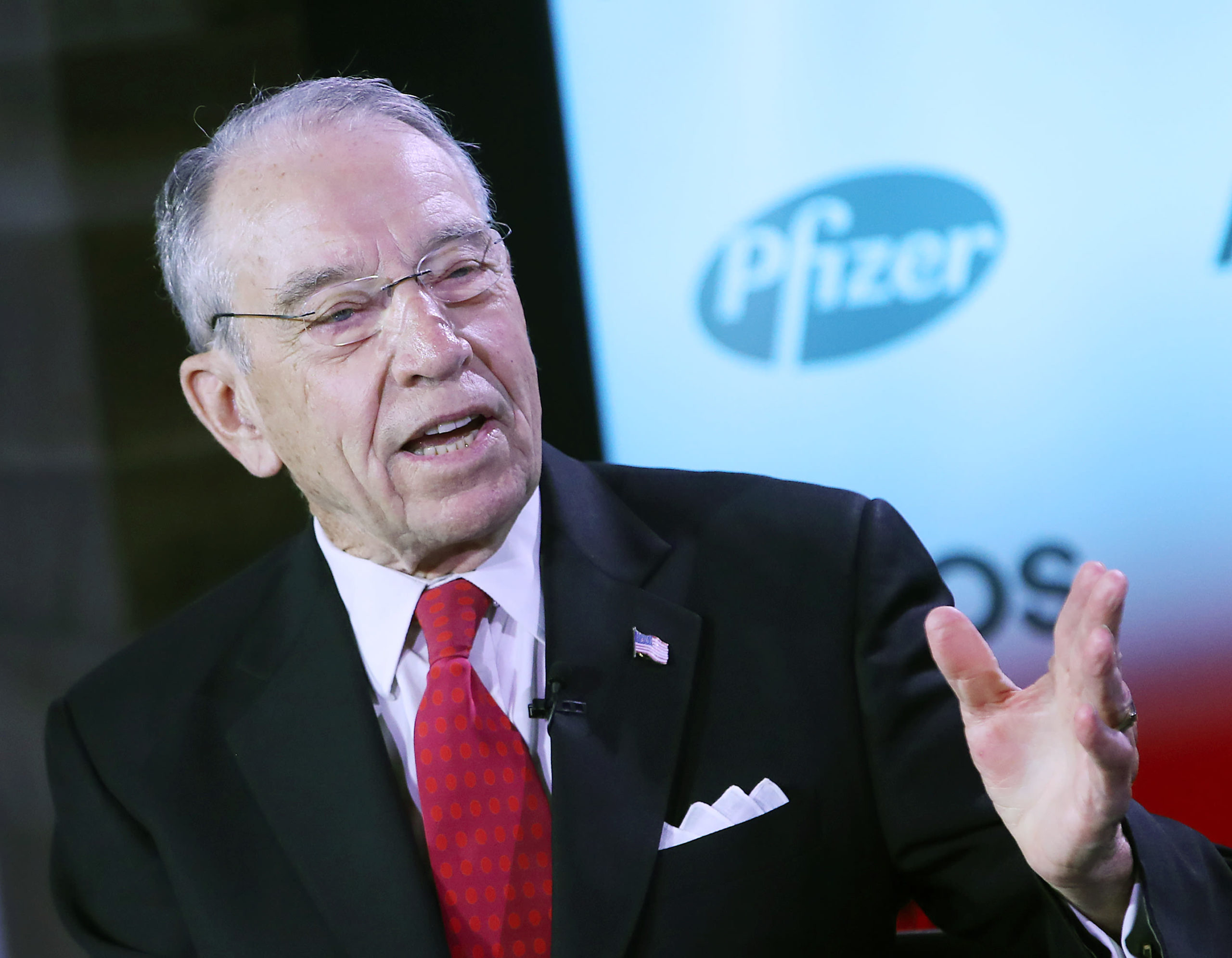 Sen. Grassley turns to Pelosi for assist promoting his drug pricing invoice
