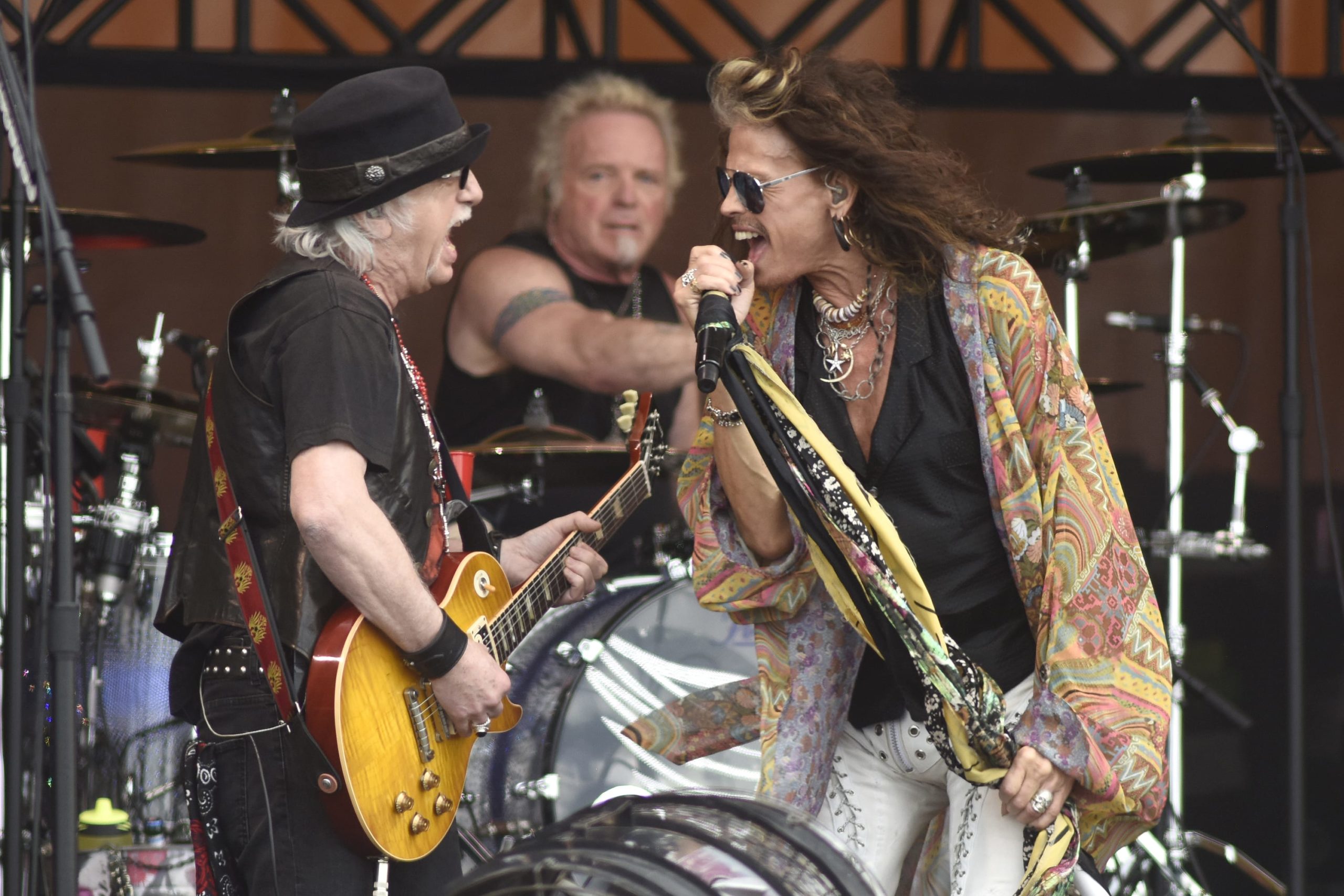 Aerosmith’s drummer sues band to play at Grammys