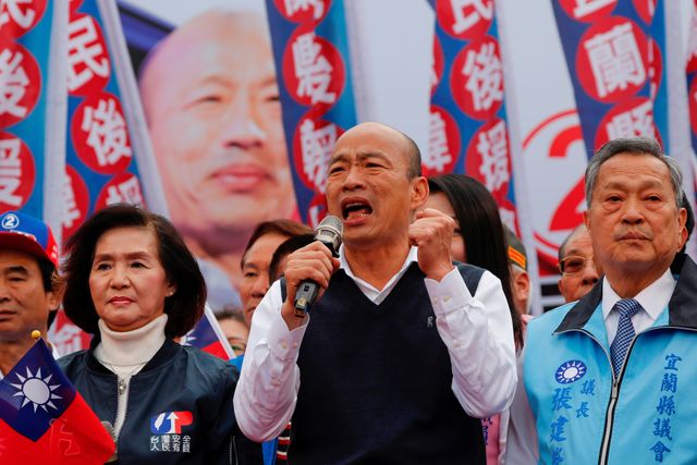 FEATURE-Taiwan’s China-friendly presidential hopeful faces backlash in divided south