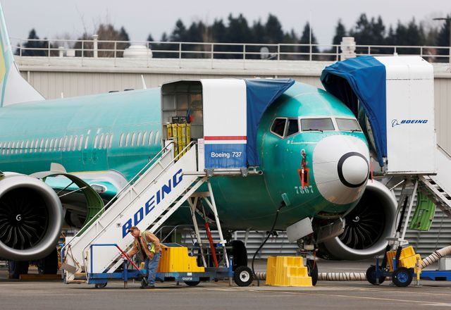 Boeing 737 MAX prices to high $18 bln