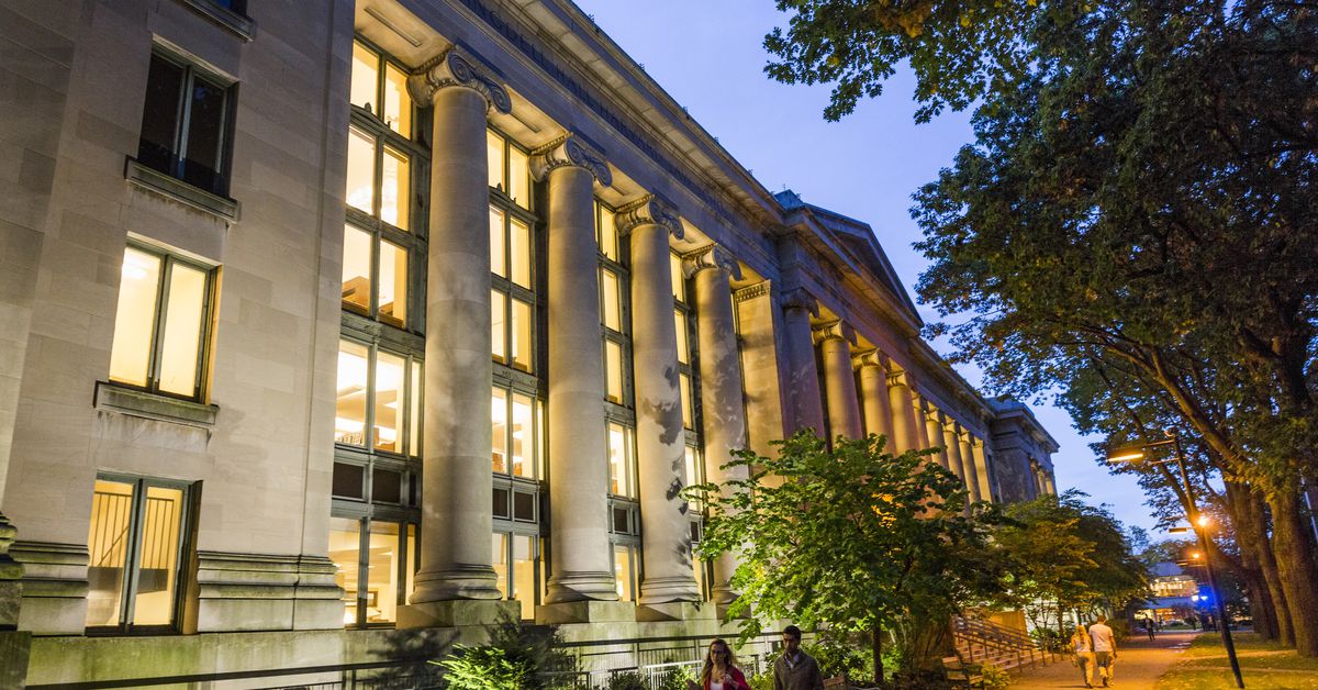 Harvard Regulation Faculty college students protest Exxon Mobil over defending fossil gas pursuits
