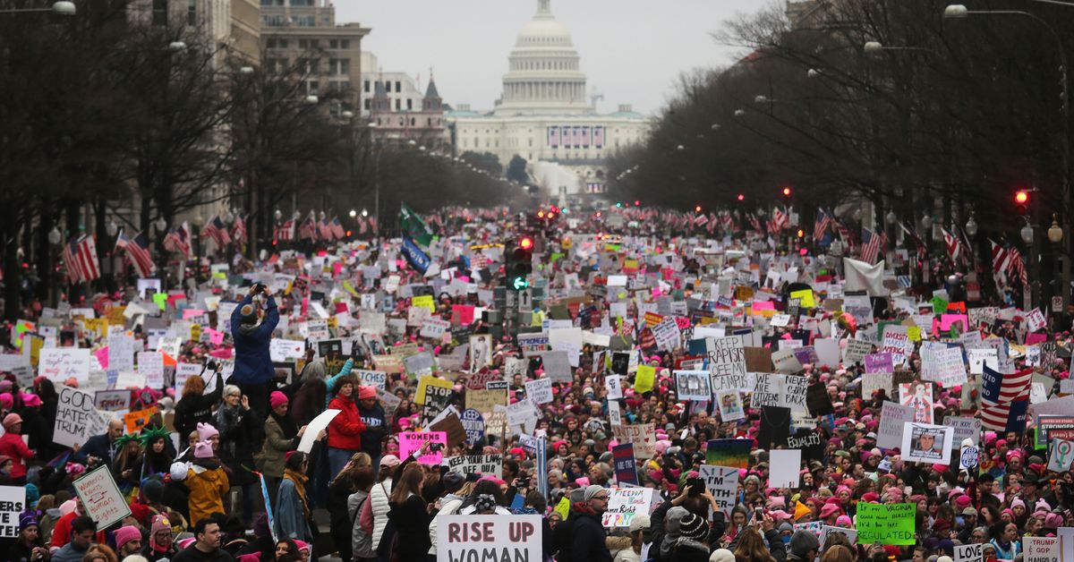 Nationwide Archives edited Ladies’s March image to be much less vital of Trump