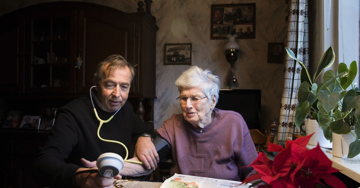 How the Netherlands obtained common medical health insurance with a non-public market