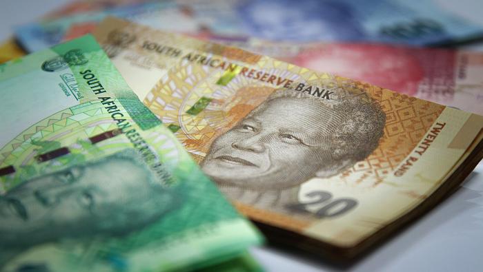 USD/ZAR – US Greenback Set As much as Decline vs South African Rand