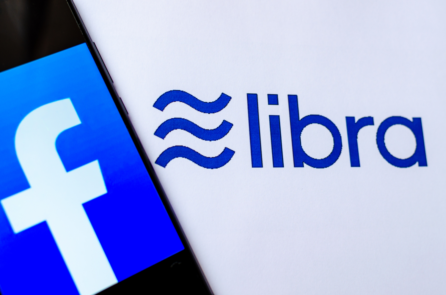Ex-PBoC Governor Urges China to Be a part of International Dialog on Libra