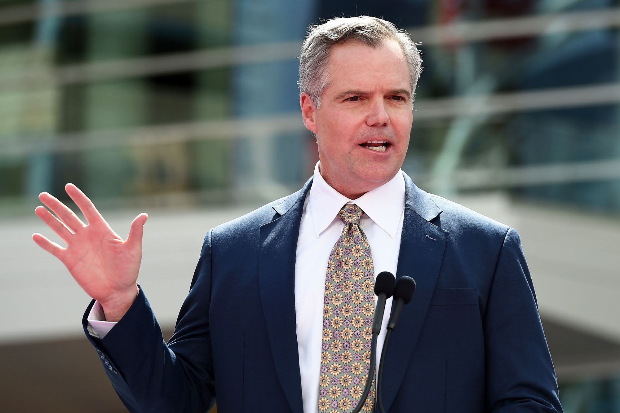 MGM Resorts CEO Jim Murren is stepping down, shares bounce