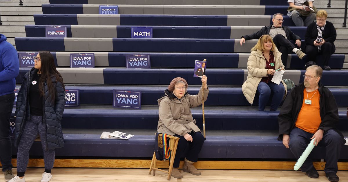2020 Iowa caucuses turnout: What we all know