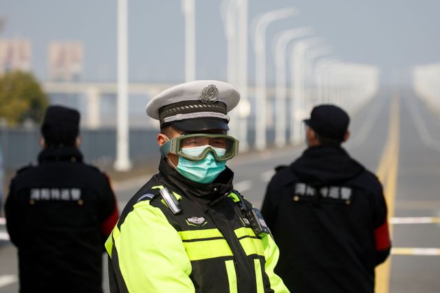 China virus toll nears 500, airways minimize Hong Kong flights, instances discovered on cruise ship
