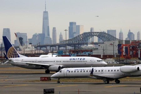 United Airways suspends 2020 steering on coronavirus uncertainty