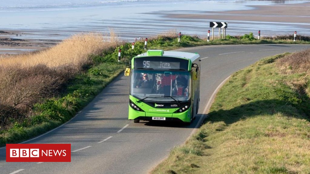 Authorities to pledge £5bn for bus companies and biking routes