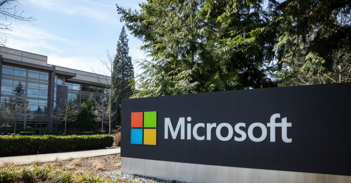 Ex-Microsoft Engineer Used Bitcoin to Assist Embezzle Hundreds of thousands From Tech Big