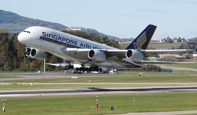 Singapore Airways secures $13 bln to outlive coronavirus and develop after