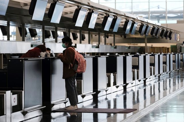 Airport passenger site visitors in Asia-Pacific set to plunge 24% in Q1 – business group