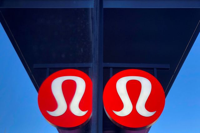 EARNINGS-Lululemon income beats; doesn’t present outlook as a result of coronavirus uncertainty
