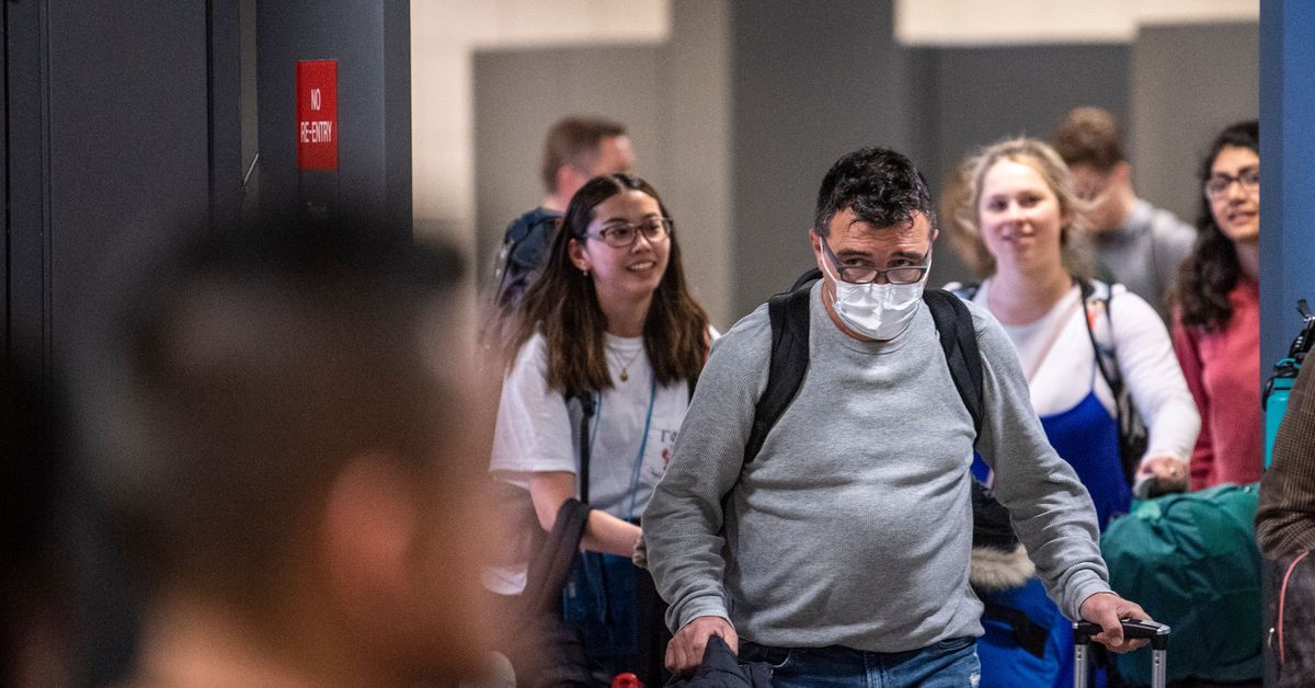Coronavirus screening has led to regarding crowds at US airports