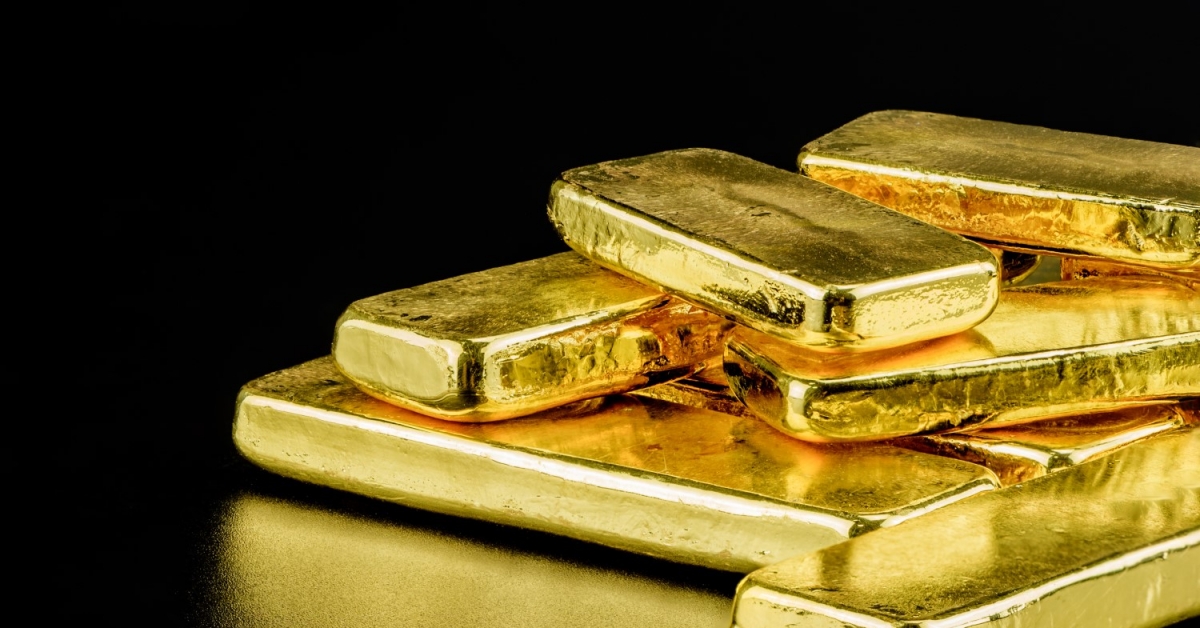 Bitcoin and Gold: Evaluating Laborious-Cap Currencies in Instances of Monetary Disaster