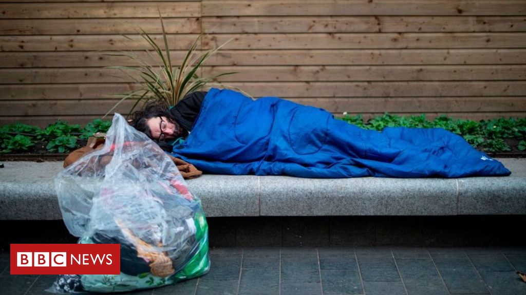 Homelessness: Councils ‘telling folks to contact personal landlords’