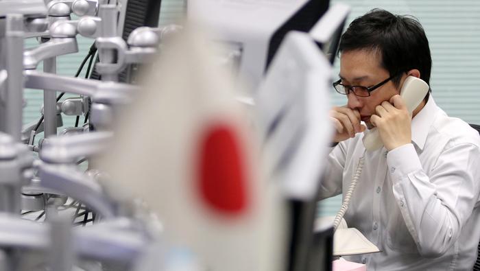 Nikkei 225 Breaks 22,700 Resistance, Hold Seng Wobbles on US Sanctions
