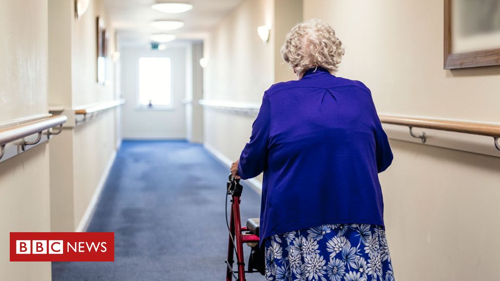 Coronavirus: Welsh ministers refuse to develop care dwelling testing