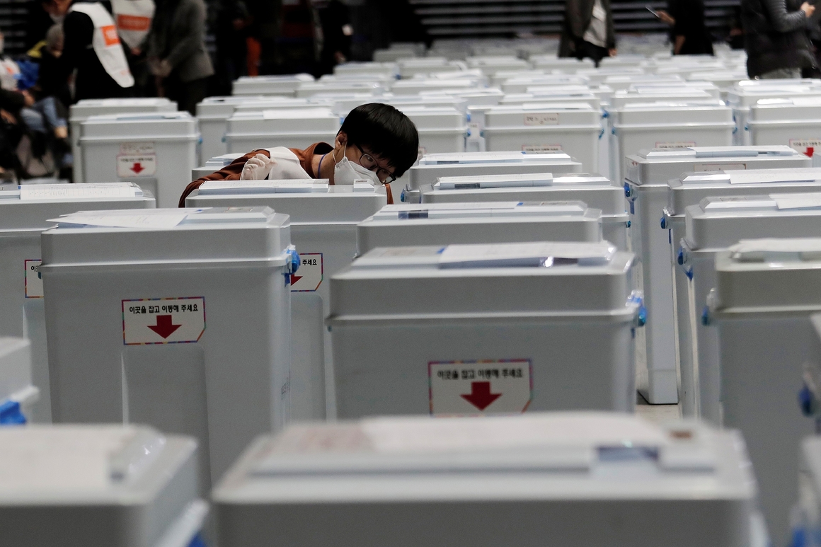 South Korean ruling celebration wins vote