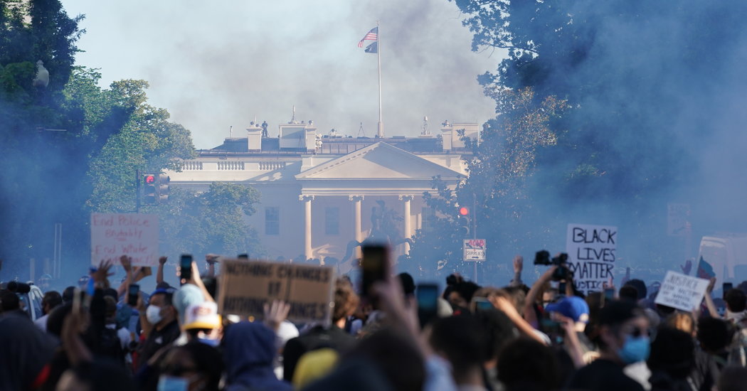 Protesters Dispersed With Tear Gasoline So Trump Might Pose at Church