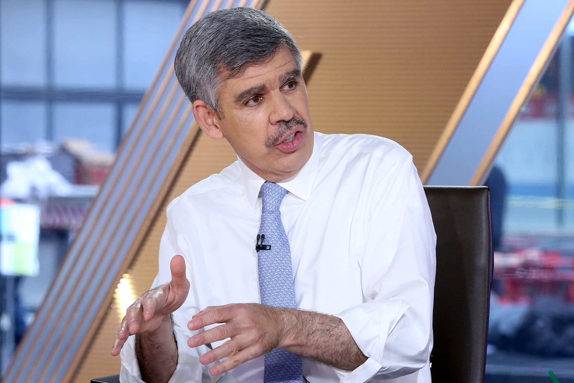 Mohamed El-Erian ‘uncomfortable’ betting on longer rally in shares