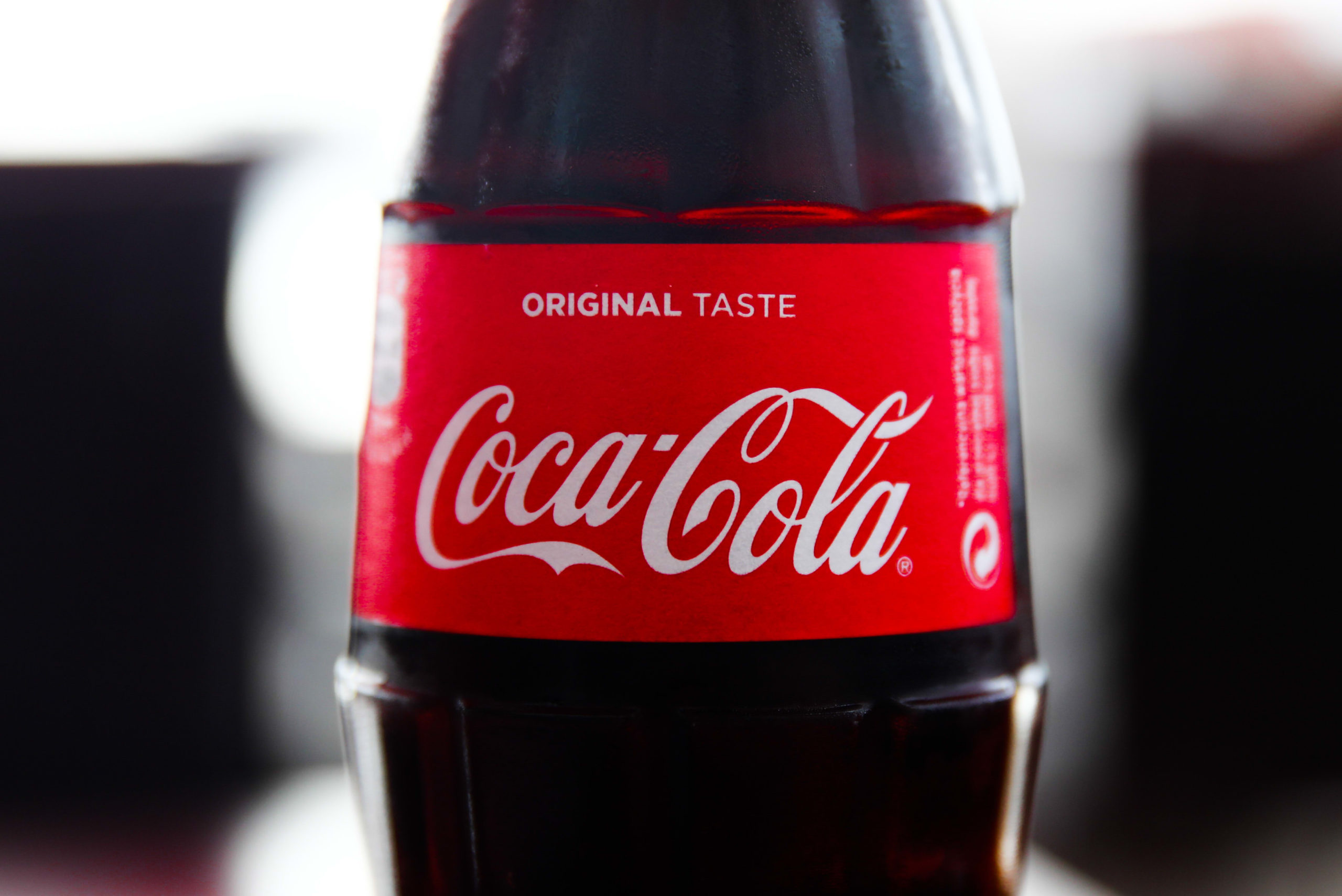 Coca-Cola pauses promoting on all social media platforms globally