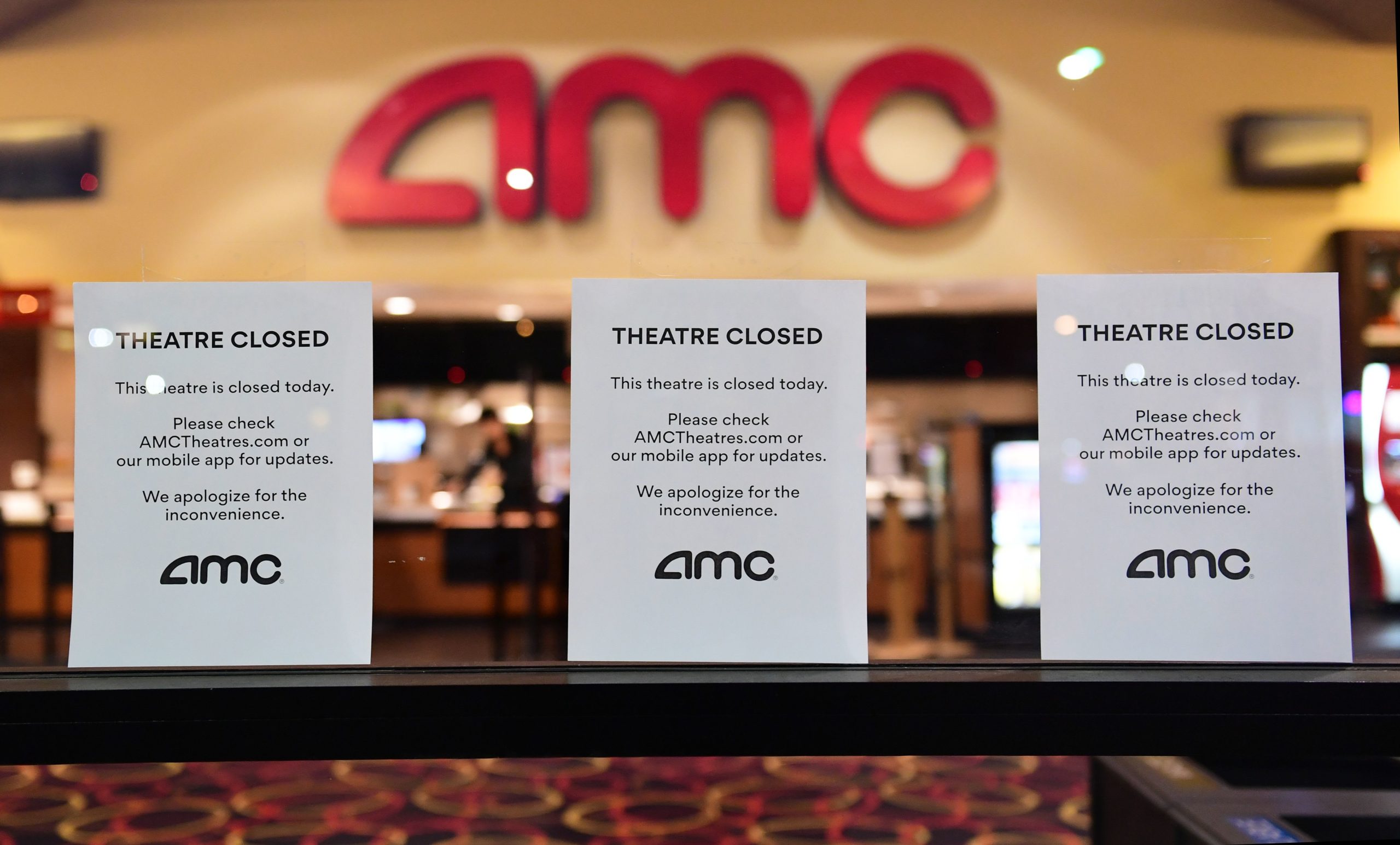 AMC has ‘substantial doubt’ it could actually survive coronavirus shutdown