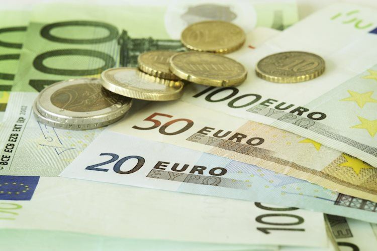 Near-term pressures on EM FX to persist, but scope for some recovery next year – TDS