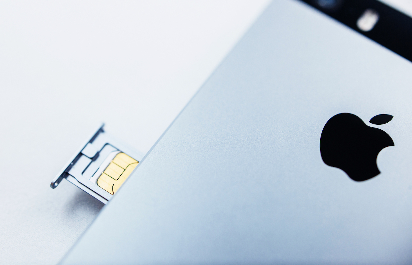 US Officers Allege Scholar Defrauded Apple as A part of SIM Swap Assault