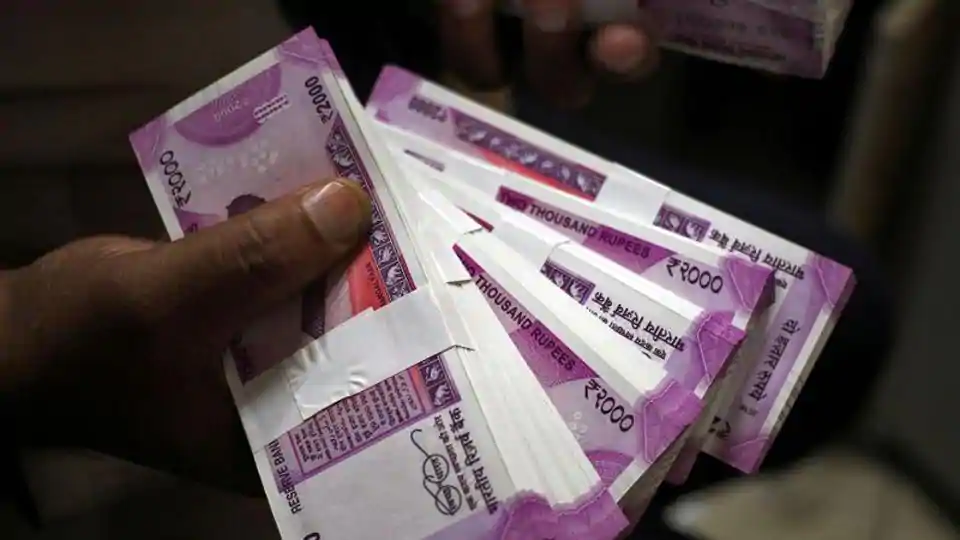 Rupee recovers 17 paise to shut at 76.03 on foreign exchange inflows – enterprise information